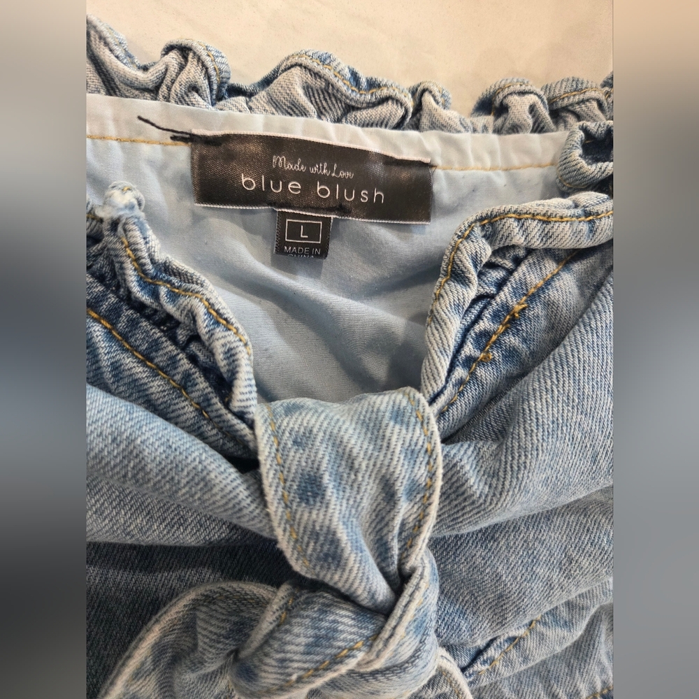 Blue Blush Denim Romper Size Large - Picture 6 of 9